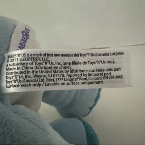 BABIES TOY R US 2013 BABY Light BLUE ELEPHANT STUFFED ANIMAL PLUSH Rattle 14” L - Picture 7 of 9